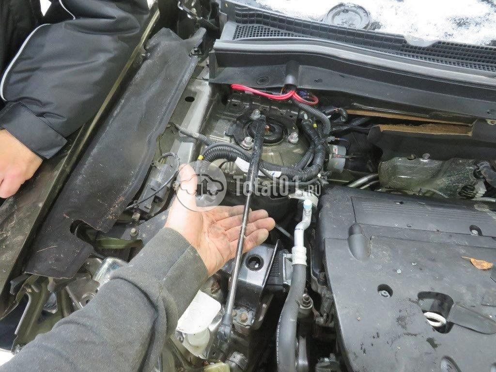 Фото Mitsubishi Outlander 390