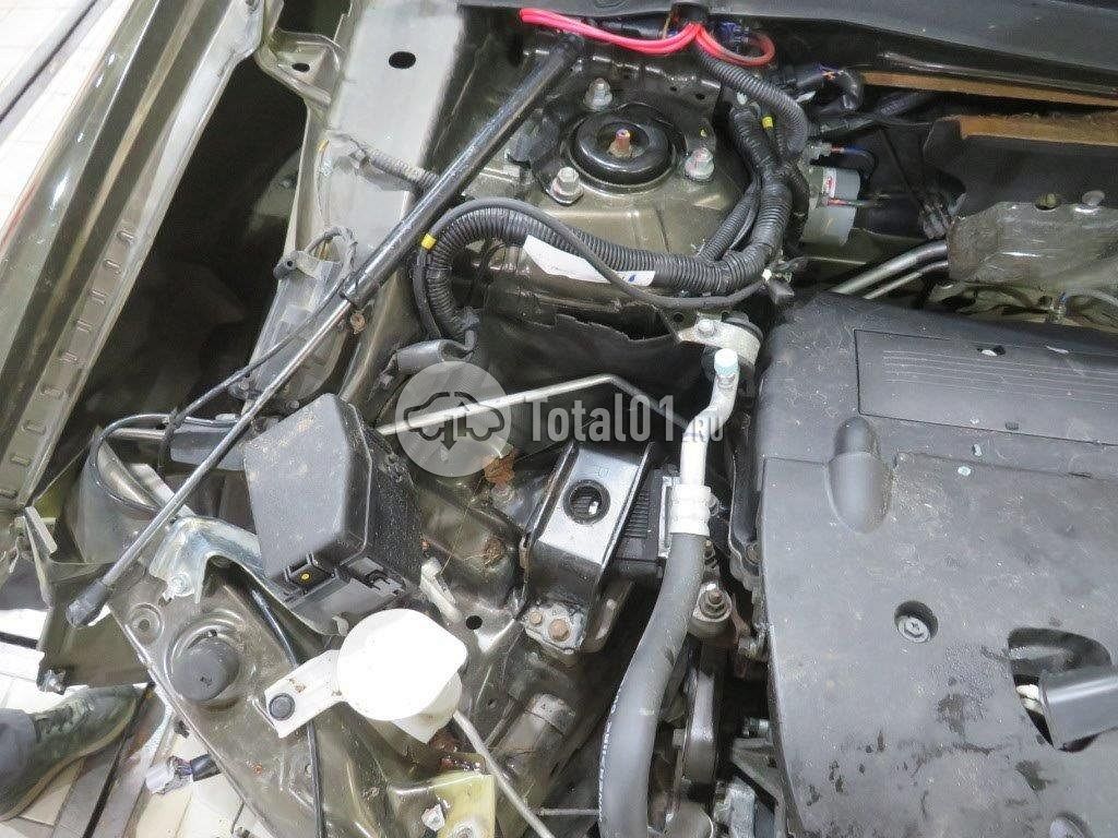 Фото Mitsubishi Outlander 500