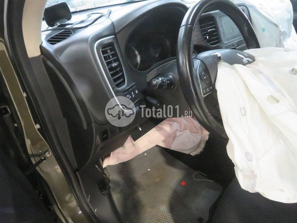 Фото Mitsubishi Outlander 624