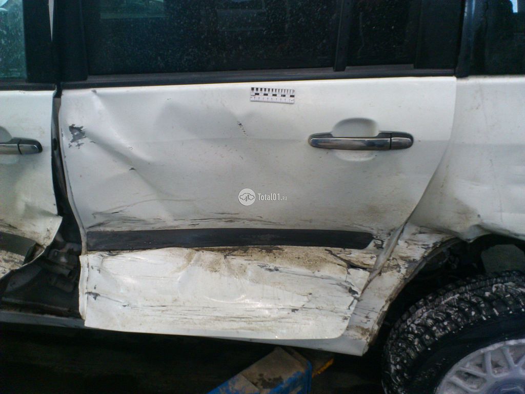 Фото Toyota Succeed 46