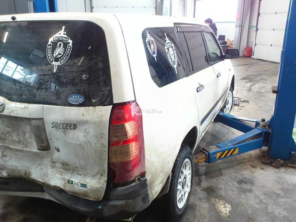 Фото Toyota Succeed 52