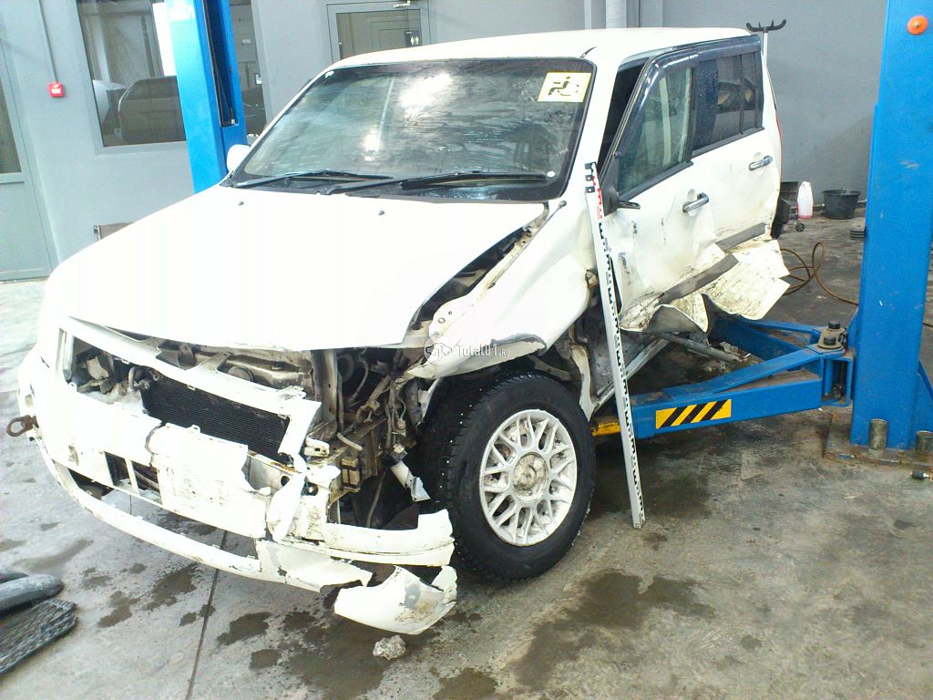 Фото Toyota Succeed 56