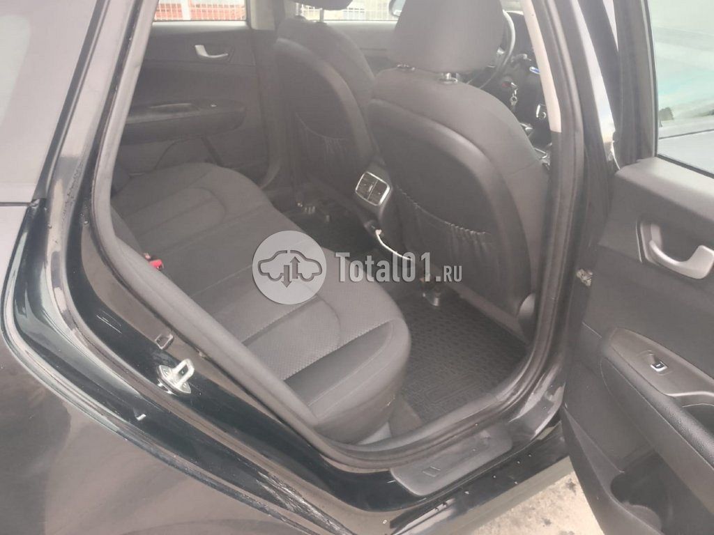 Фото KIA Optima 18