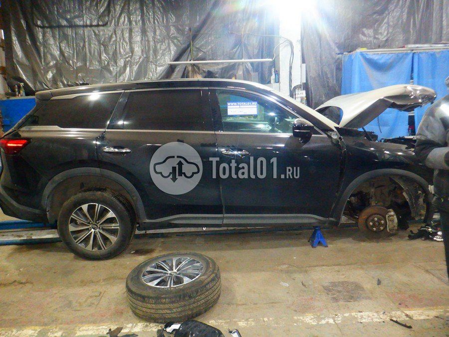 Фото Infiniti QX60 10