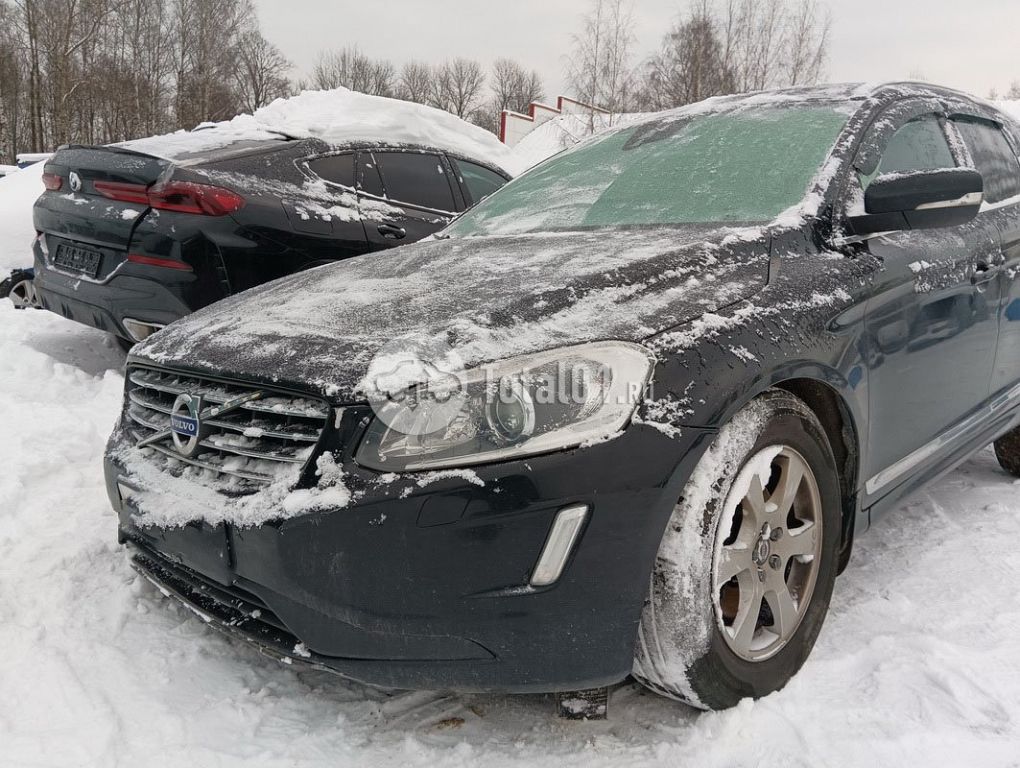 Фото Volvo XC60 22