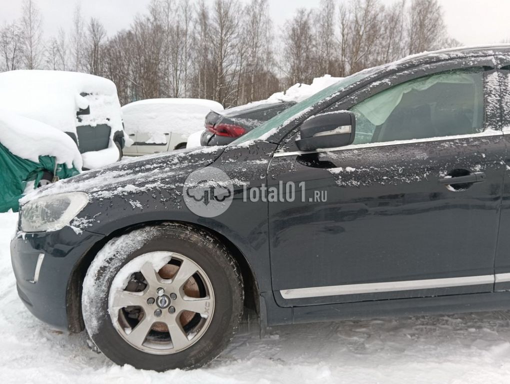 Фото Volvo XC60 24