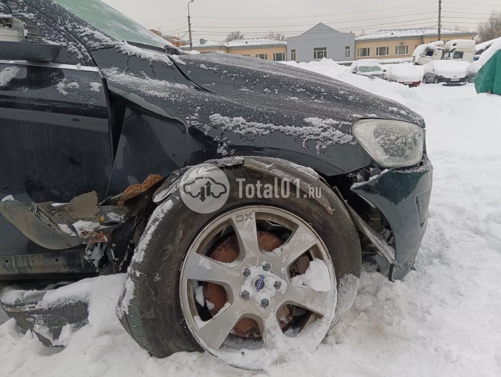 Фото Volvo XC60 54