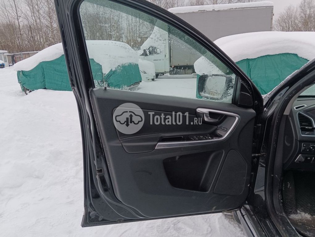 Фото Volvo XC60 64