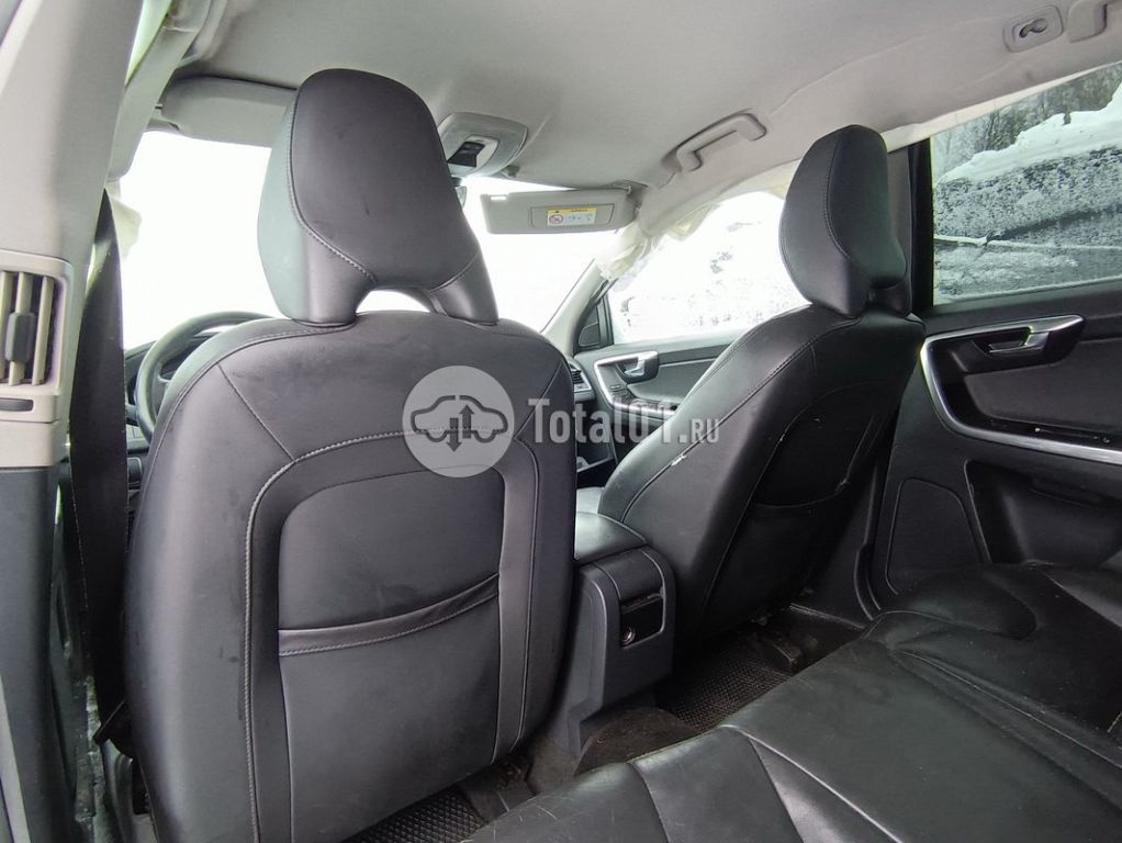 Фото Volvo XC60 84