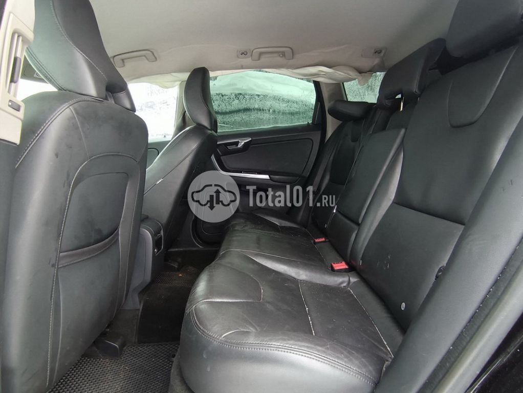 Фото Volvo XC60 86