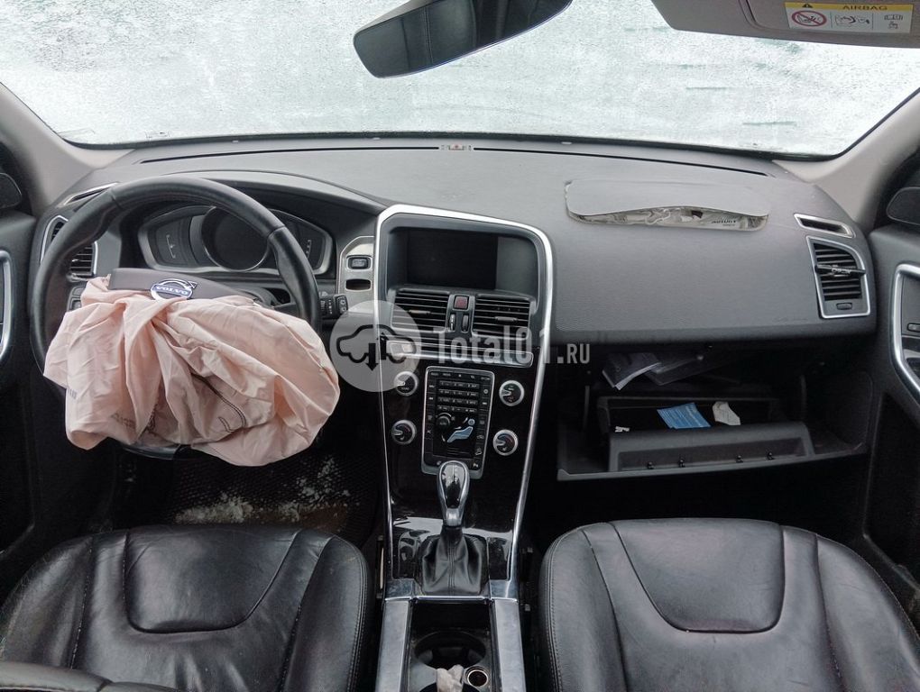 Фото Volvo XC60 122