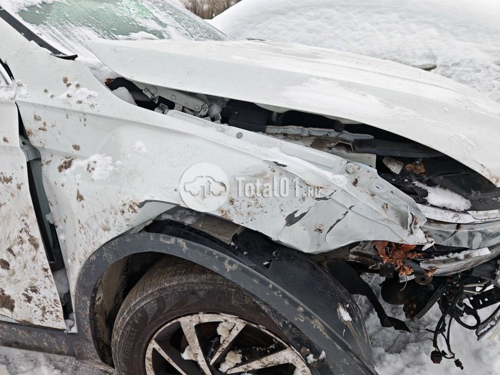 Фото Volkswagen Tiguan 32