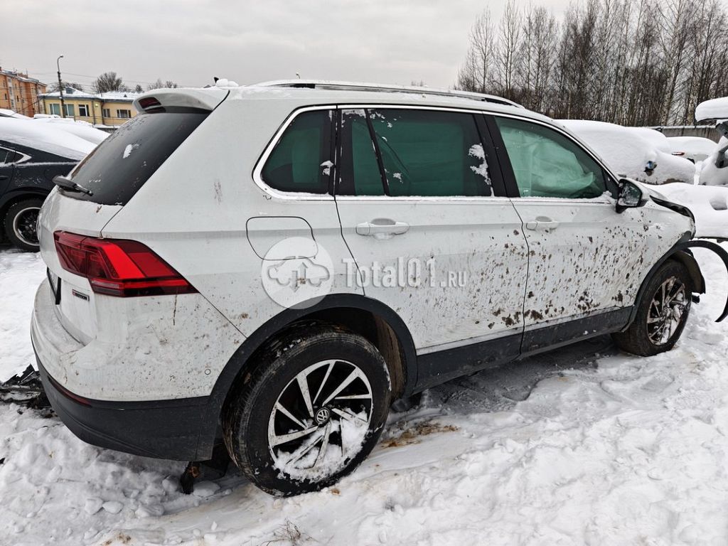 Фото Volkswagen Tiguan 60