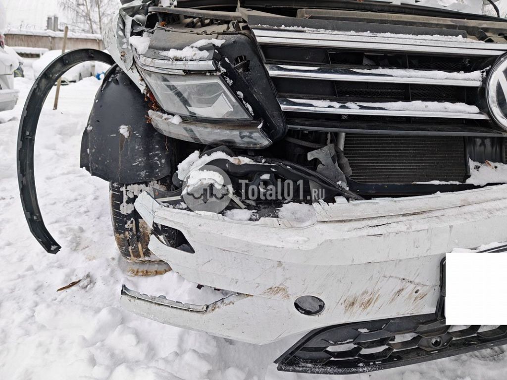 Фото Volkswagen Tiguan 100