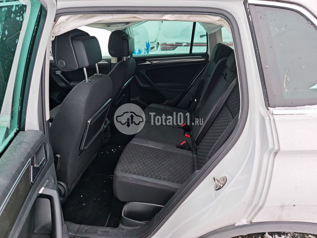 Фото Volkswagen Tiguan 138