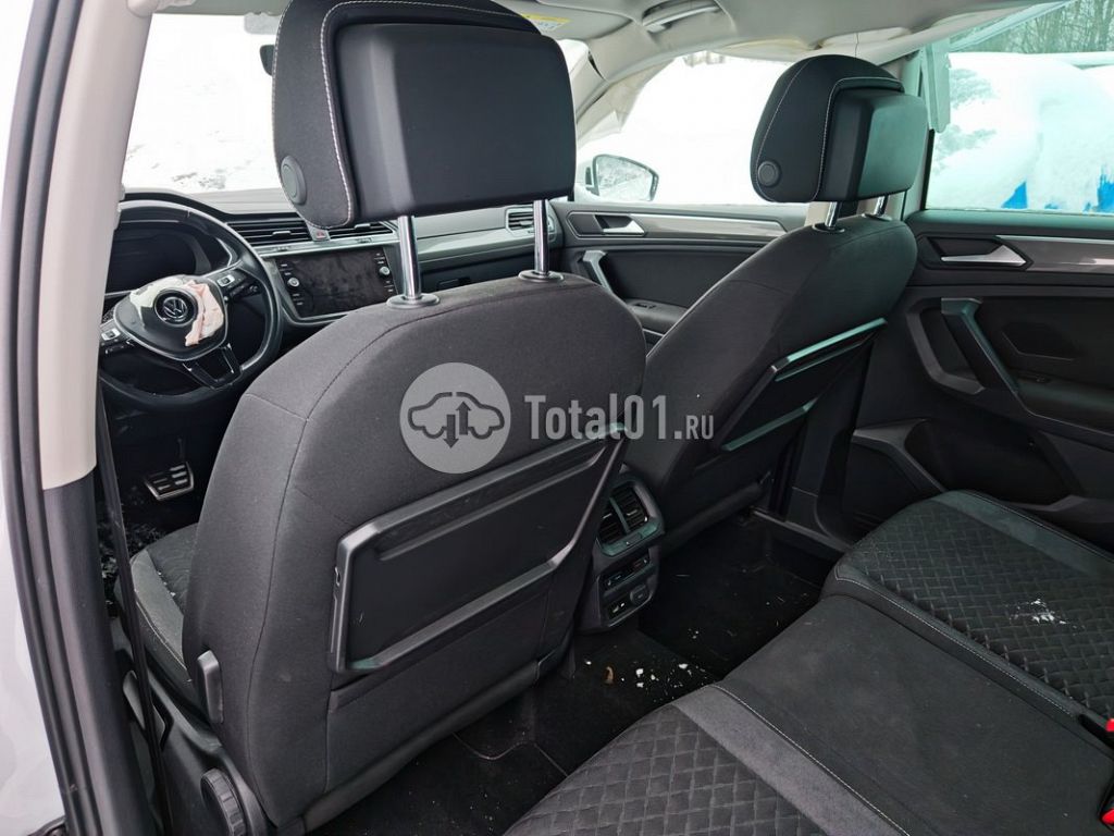 Фото Volkswagen Tiguan 140