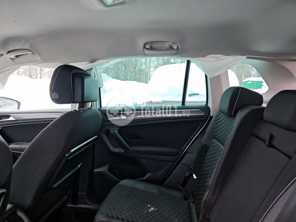 Фото Volkswagen Tiguan 144