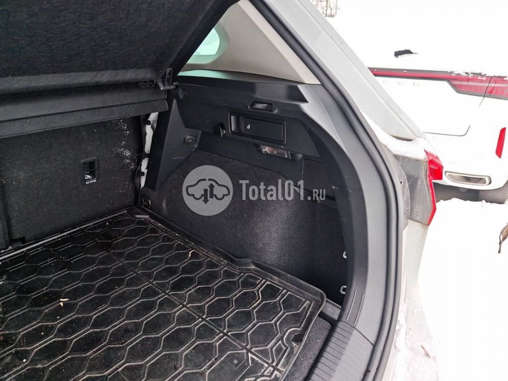 Фото Volkswagen Tiguan 160