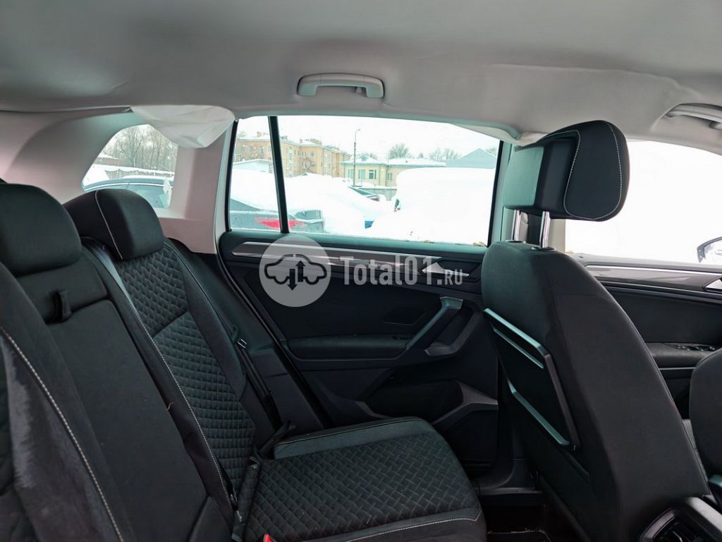 Фото Volkswagen Tiguan 178