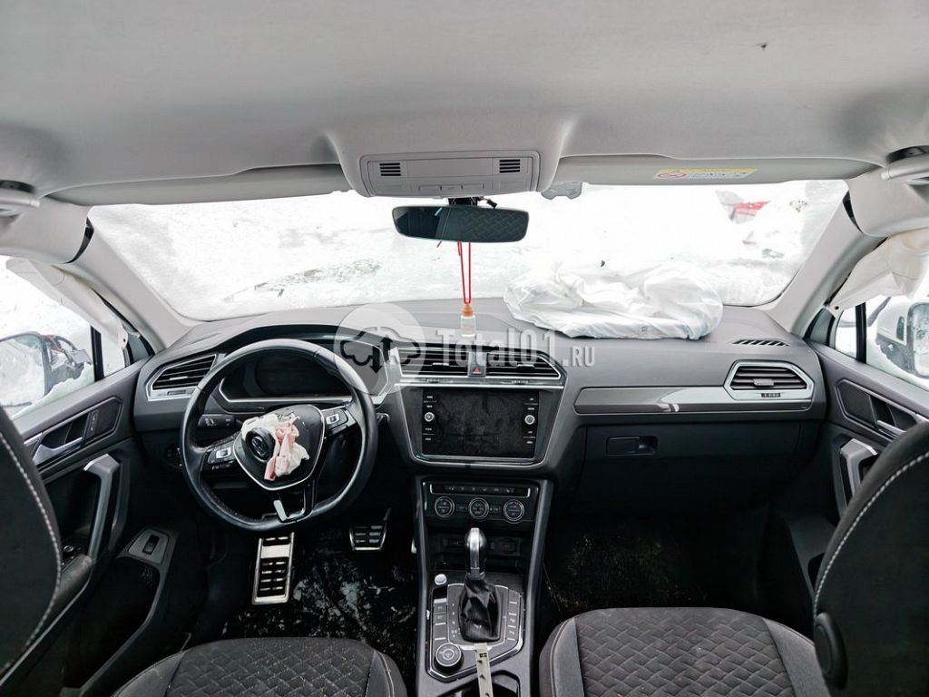 Фото Volkswagen Tiguan 182