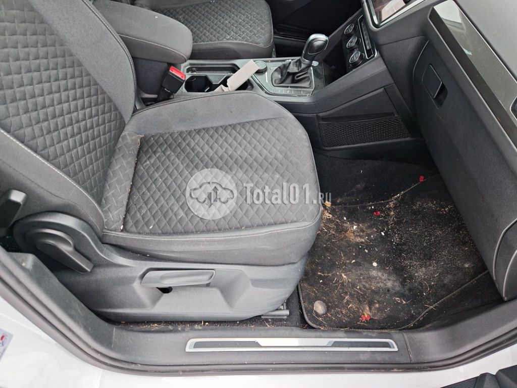 Фото Volkswagen Tiguan 192