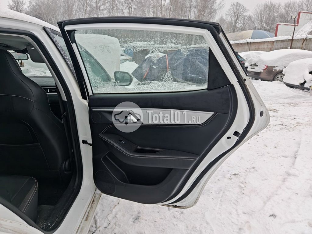 Фото JAC J7 188