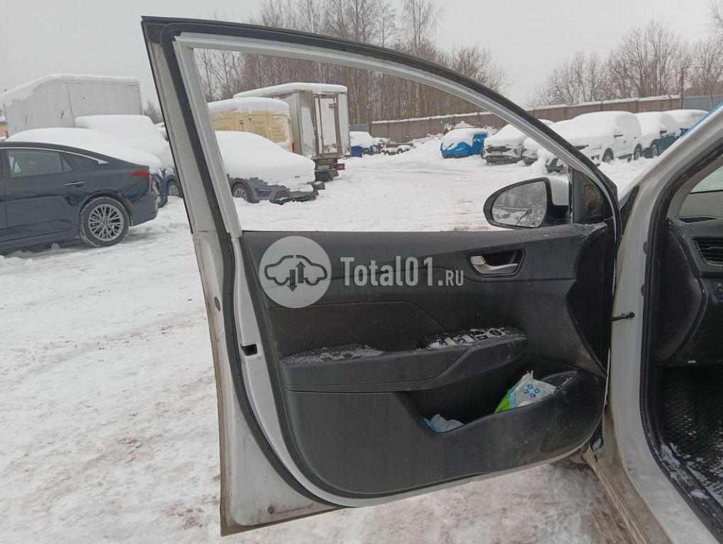 Фото Hyundai Solaris 80