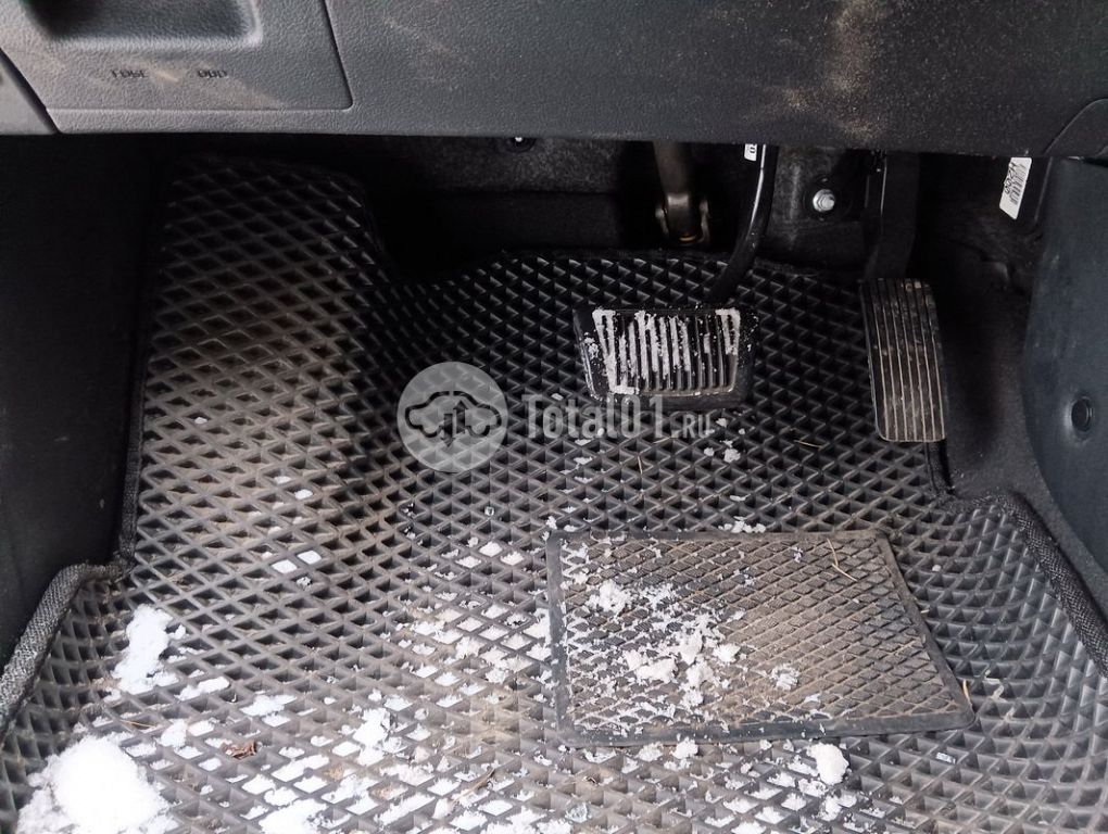 Фото Hyundai Solaris 82