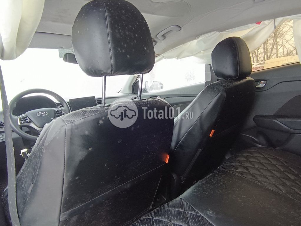 Фото Hyundai Solaris 98