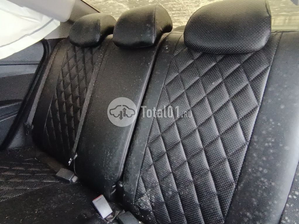 Фото Hyundai Solaris 102