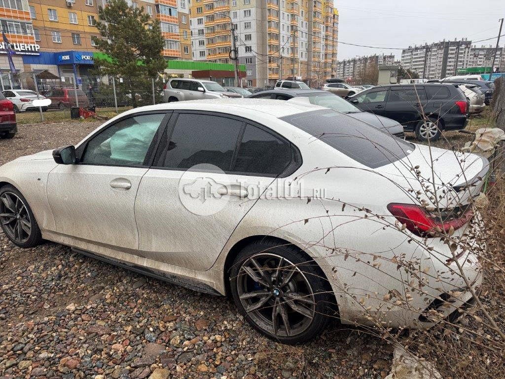 Фото BMW 3 серия 8
