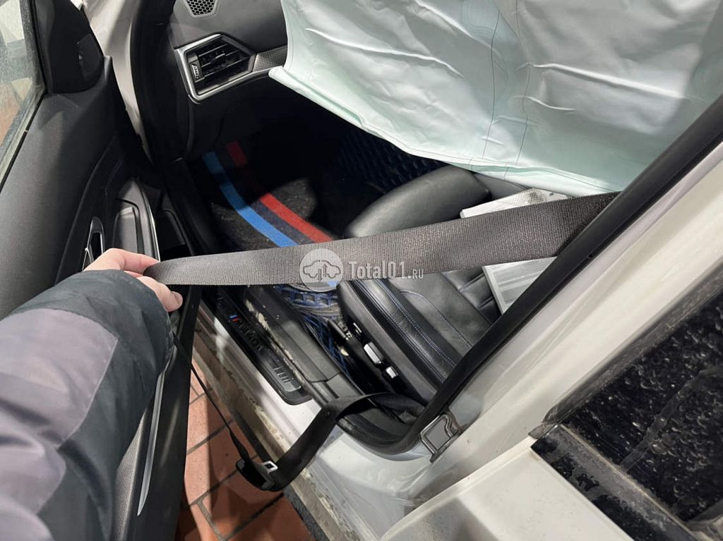 Фото BMW 3 серия 140