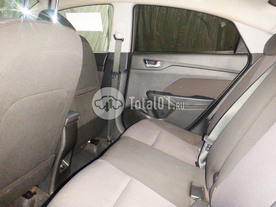 Фото Hyundai Solaris 64