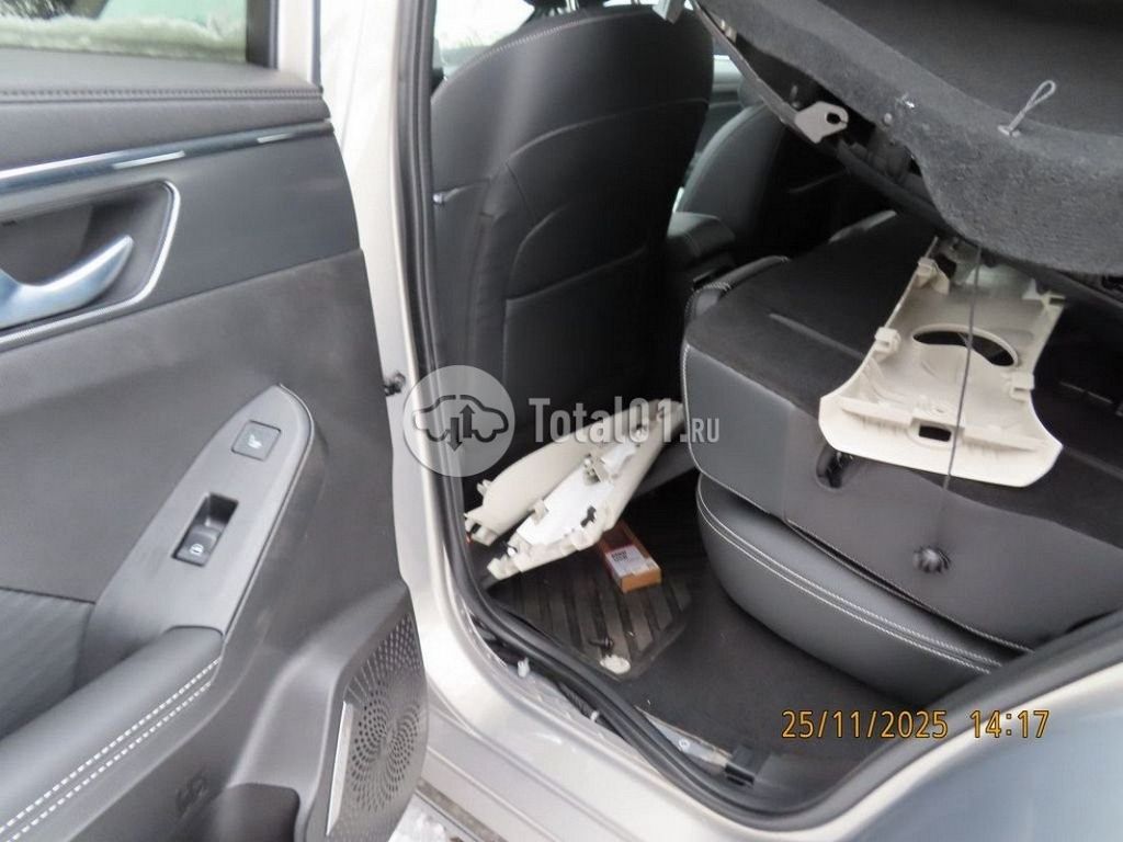 Фото Haval Jolion 72