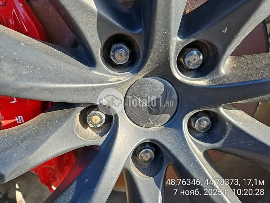 Фото Tesla Model X 62