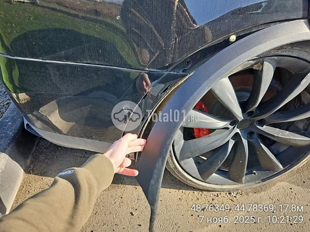 Фото Tesla Model X 84