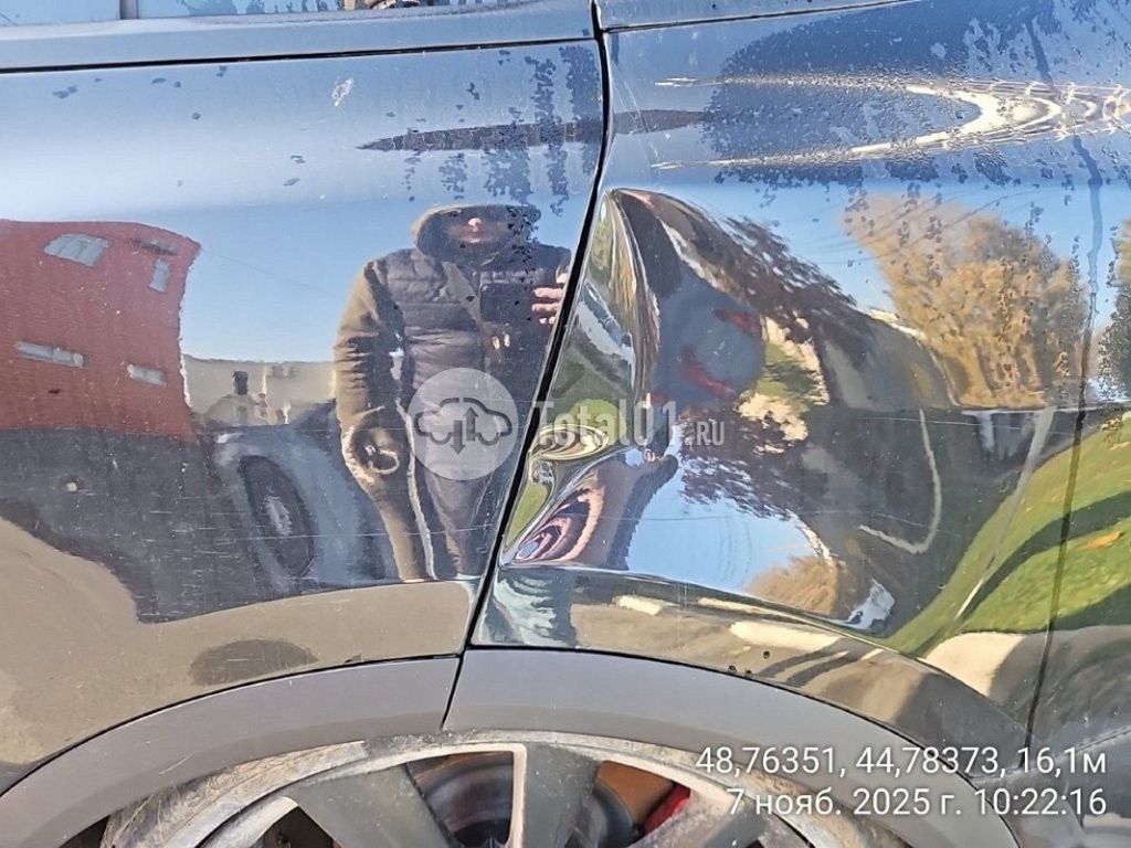 Фото Tesla Model X 98