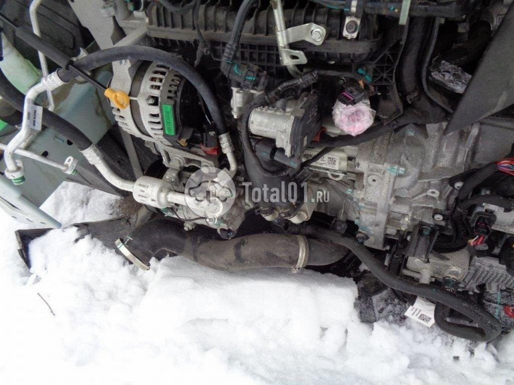 Фото Geely Coolray 30