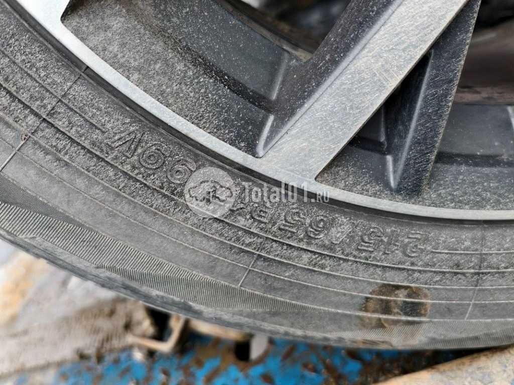 Фото Volkswagen Tiguan 10