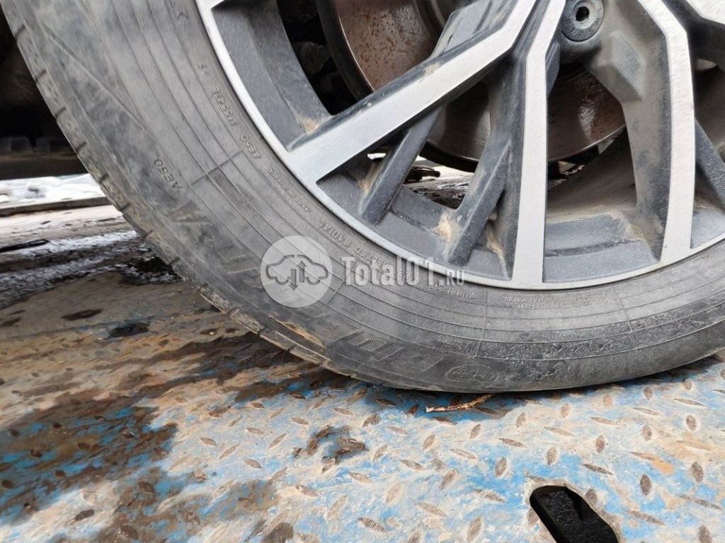 Фото Volkswagen Tiguan 18