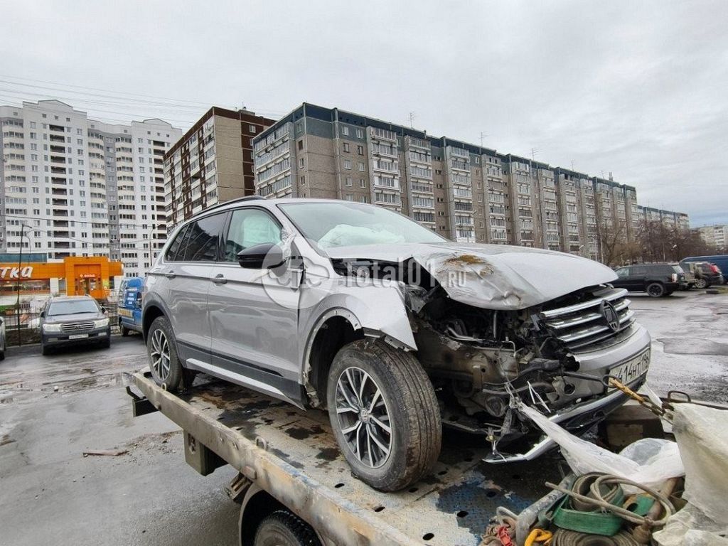 Фото Volkswagen Tiguan 22