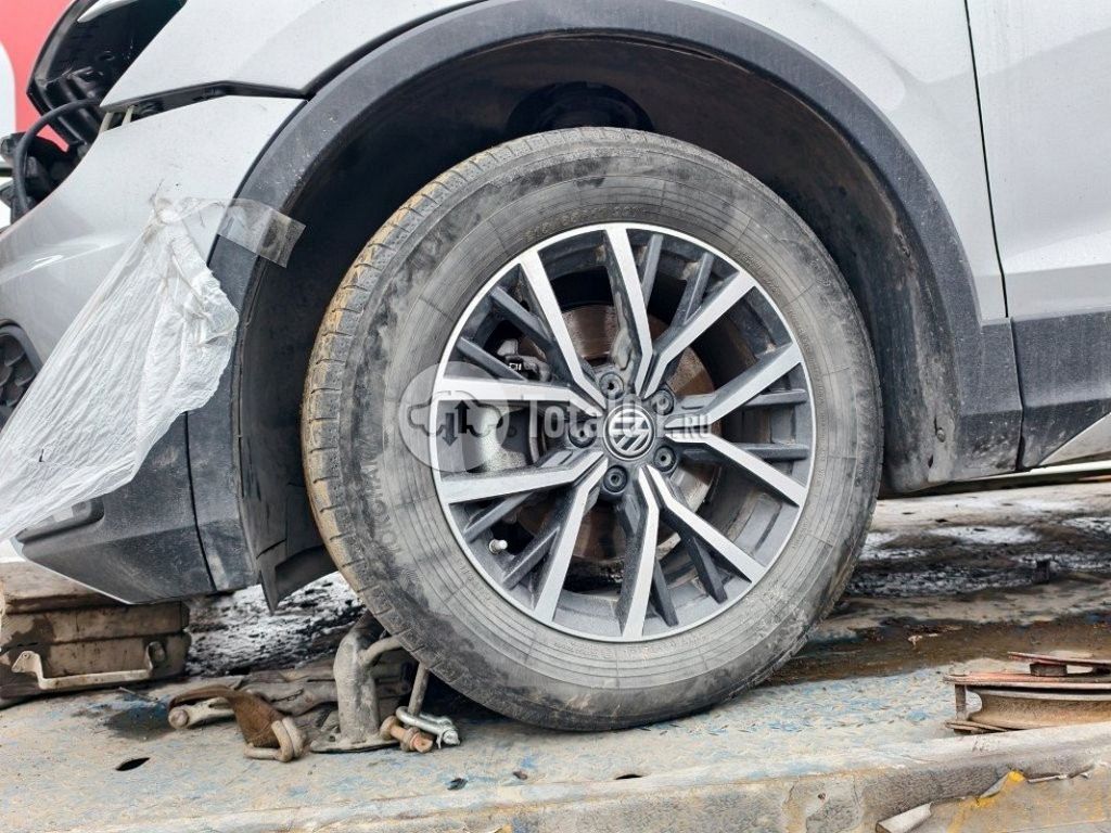 Фото Volkswagen Tiguan 44