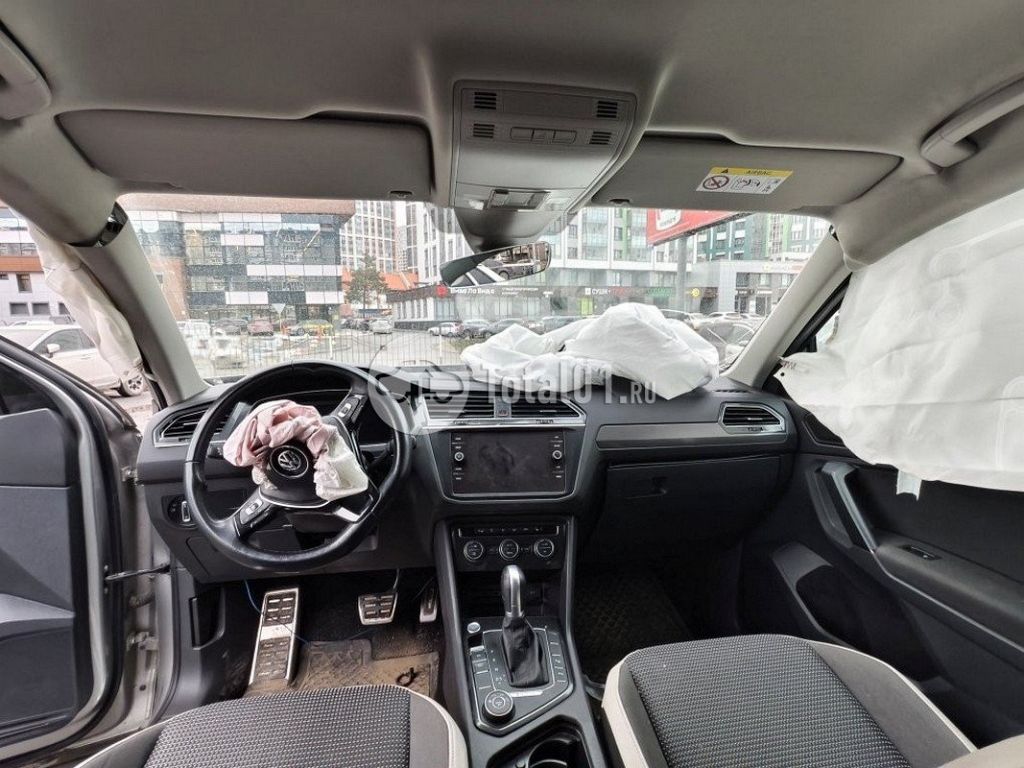 Фото Volkswagen Tiguan 102