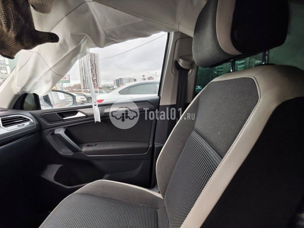 Фото Volkswagen Tiguan 110