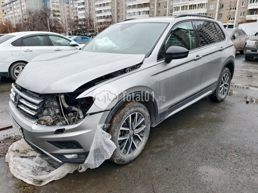 Фото Volkswagen Tiguan 128