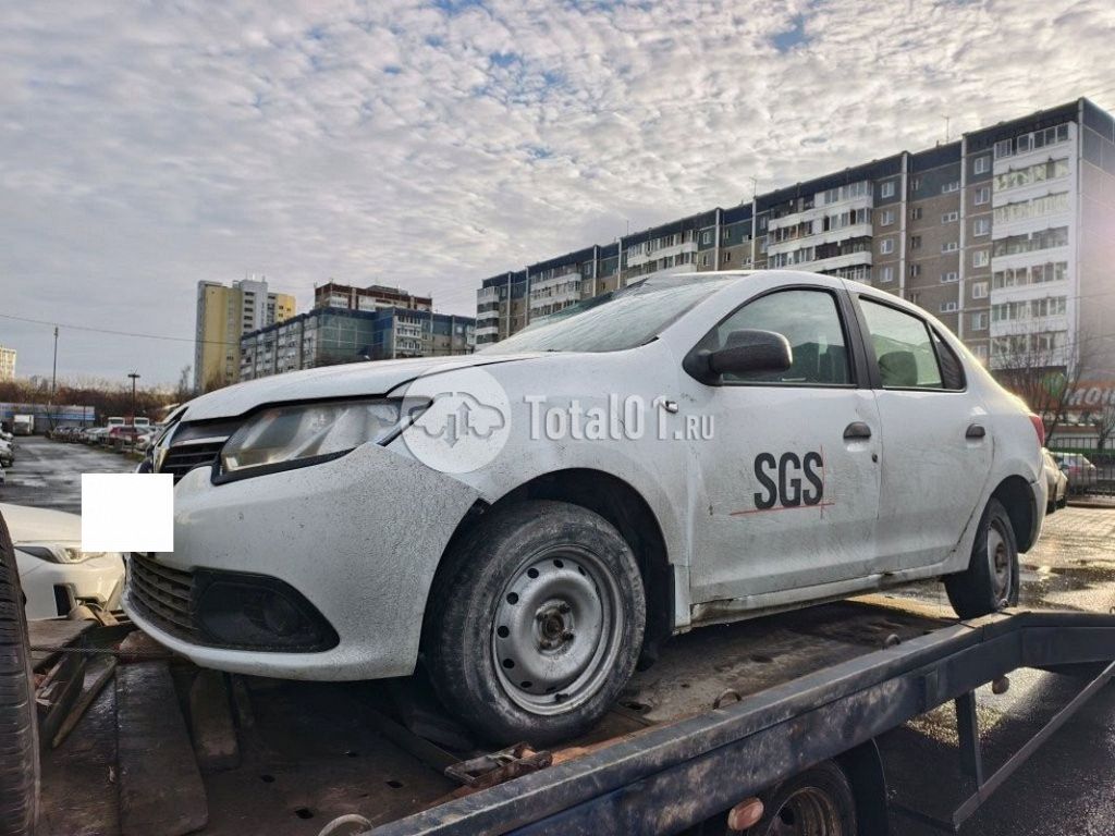 Фото Renault Logan 22