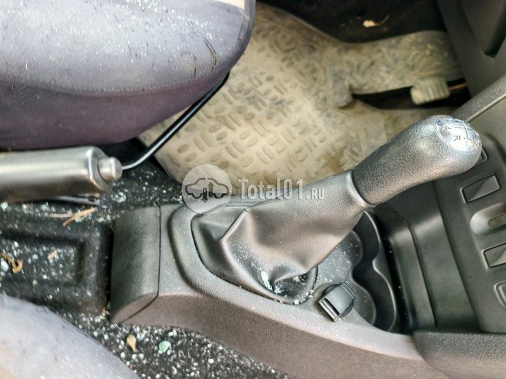 Фото Renault Logan 58