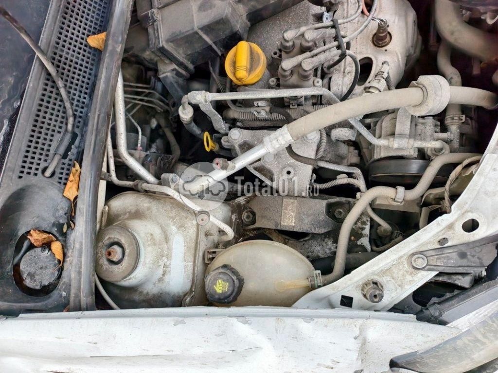 Фото Renault Logan 80