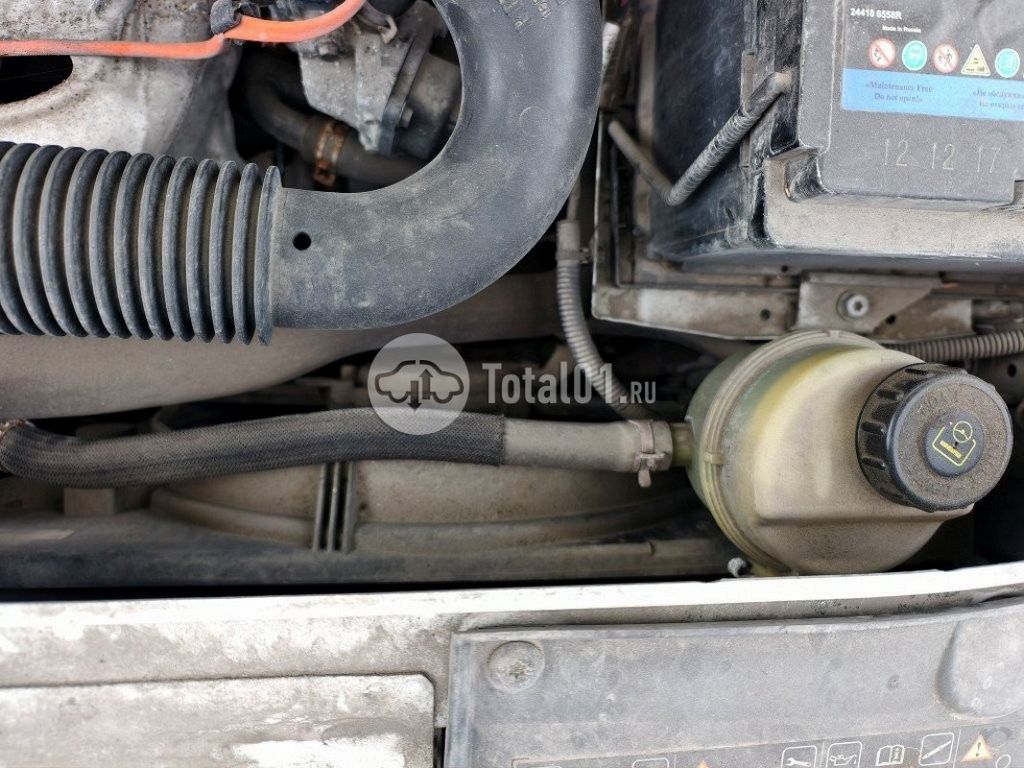 Фото Renault Logan 84