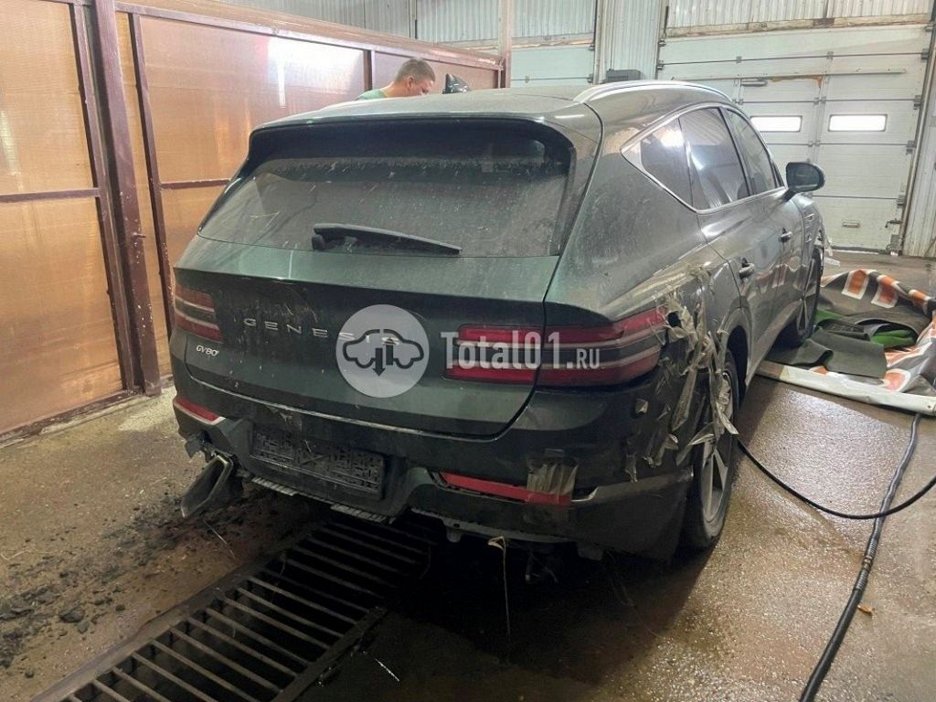 Фото Genesis GV80 2